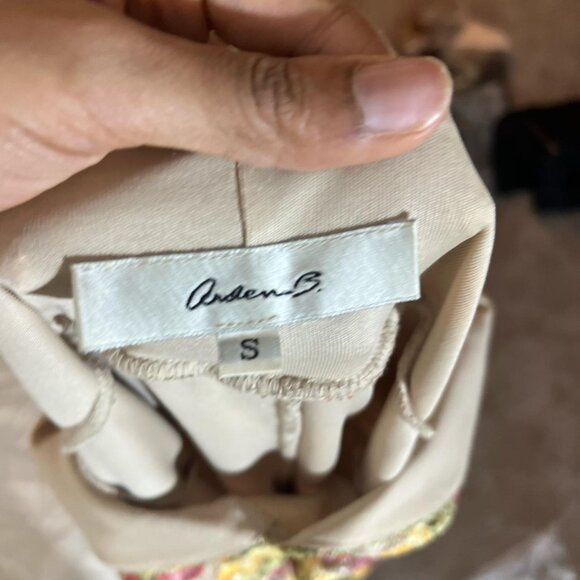 2000s Arden B. Crochet Knit Midi Dress - Picture 4 of 4